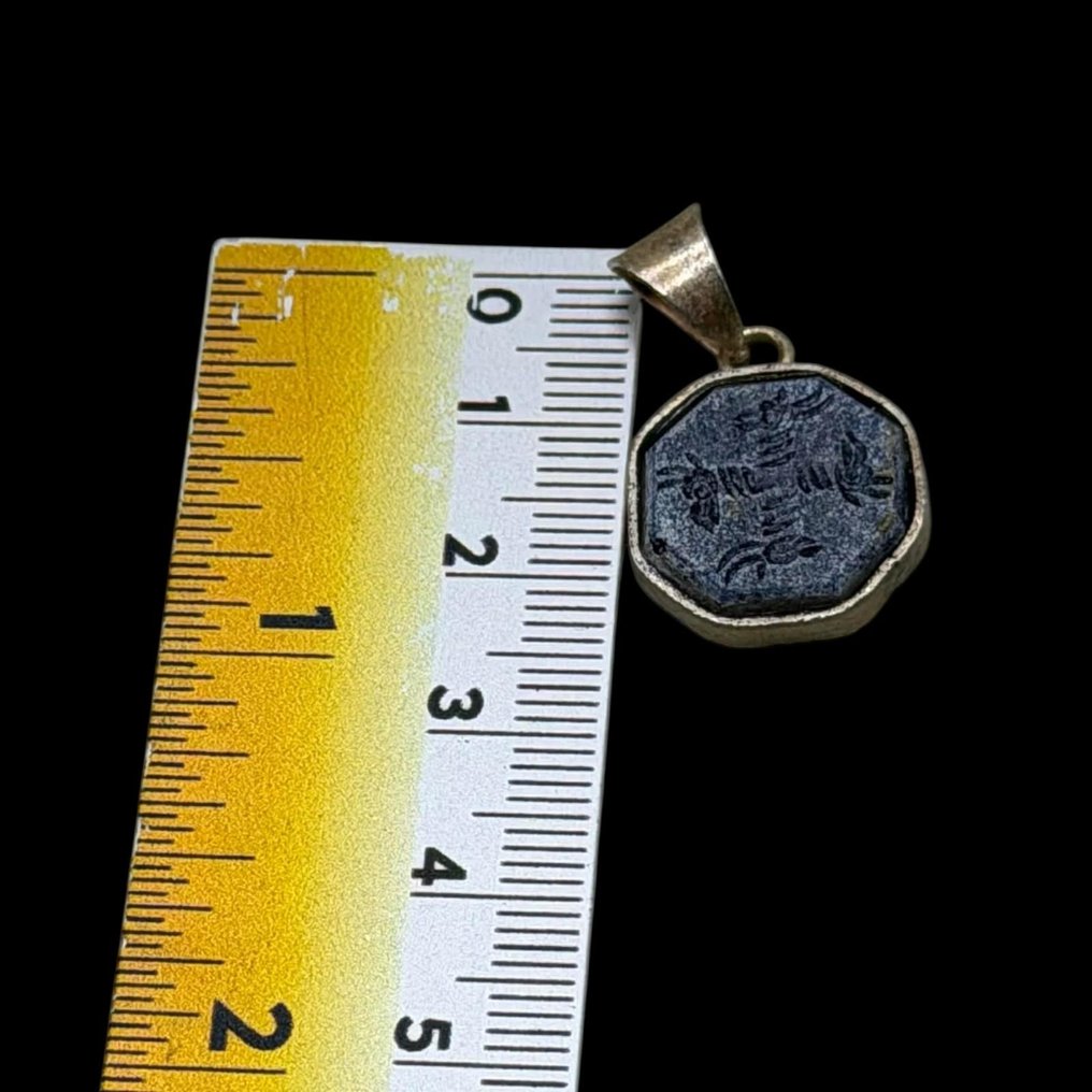 Σύγχρονο ασημένιο κρεμαστό με παλιό ανατολικομεσογειακό ένταλγιο. Ασημί Κρεμαστό κόσμημα  (χωρίς τιμή ασφαλείας) #1.0