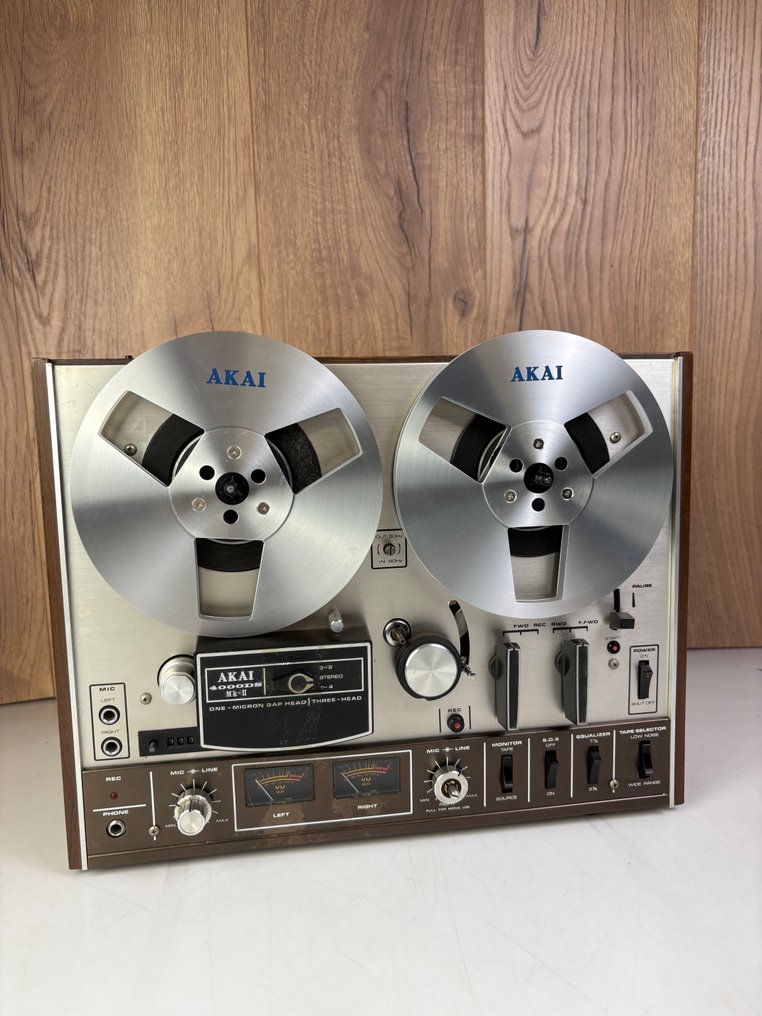 Akai - 4000DS Mk2 - 3头 / 4轨 / 2速 18厘米开盘磁带机 #1.0
