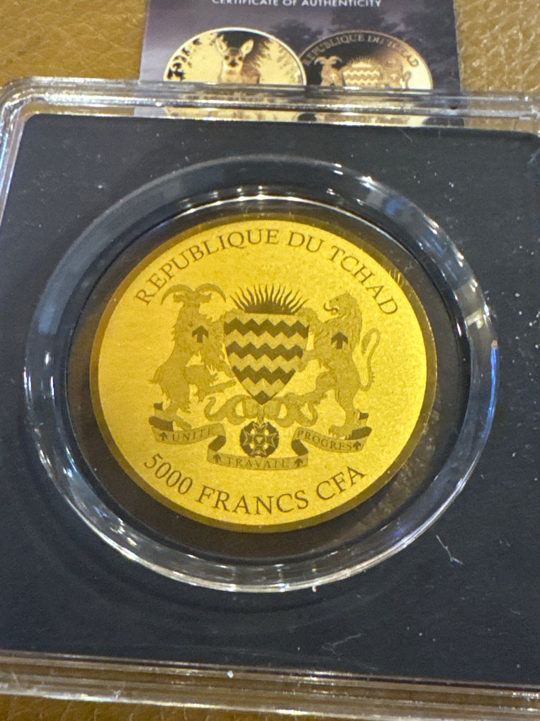 Tsjad. 5000 Francs 2020 Rothirschkalb - 1/200 (.999) mit CoA  (Ingen reservasjonspris) #2.1