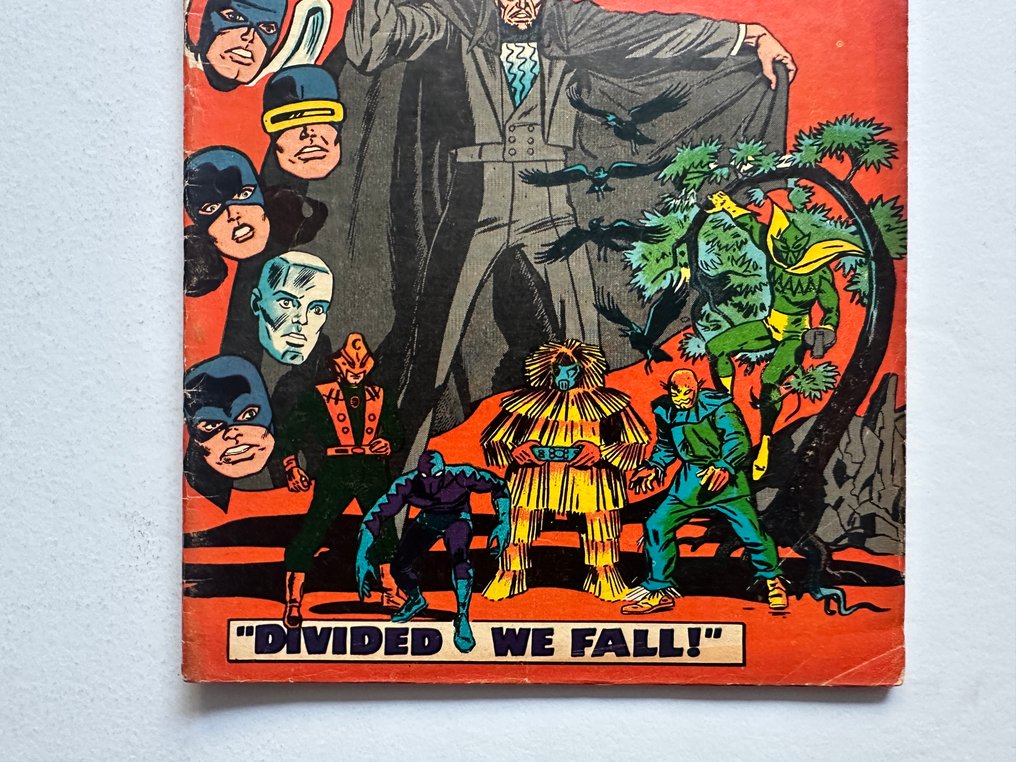 X-Men #22 - Count Nefaria, Eel, Unicorn, Plantman, Scarecrow Appearance - 1 Comic - EO - 1966 #2.1