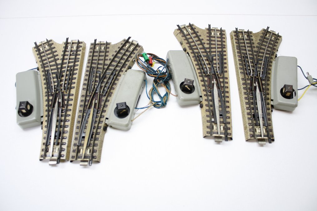 Märklin H0 - 模型火車軌道 (10) - 10x M轨道轨道 + 3轨（复古）Wissels #1.0