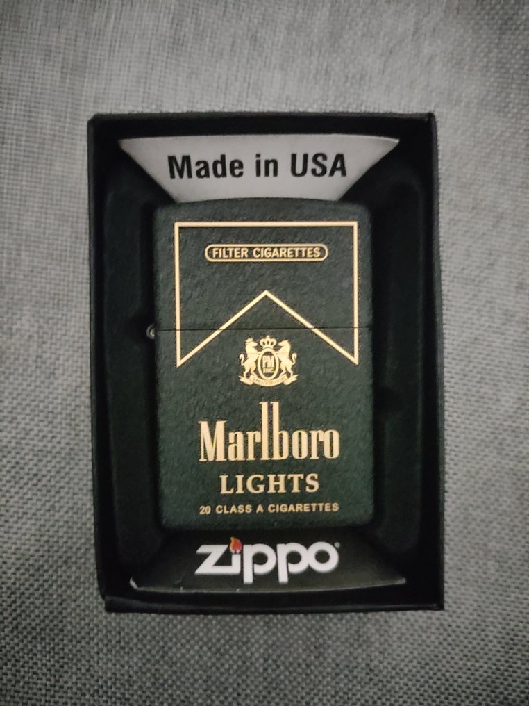 Zippo - Marlboro Lights Zippo - χωρίς τιμή ασφαλείας - Αναπτήρας - Ορείχαλκος, Σμάλτο #1.0