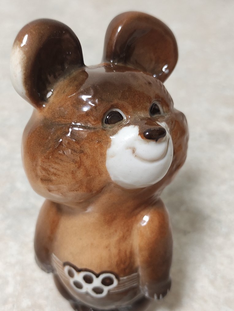 罗蒙诺索夫瓷厂。奥林匹克熊雕像。奥运会80。苏联。  #2.1