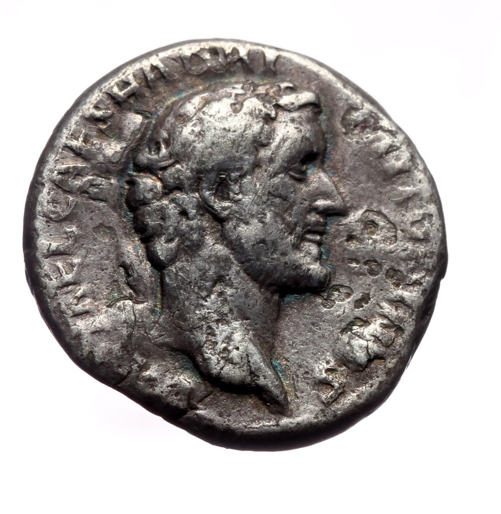 Empire romain. Antonin le Pieux (138-161 apr. J.-C.). Denarius  (Sans prix de réserve) #1.0