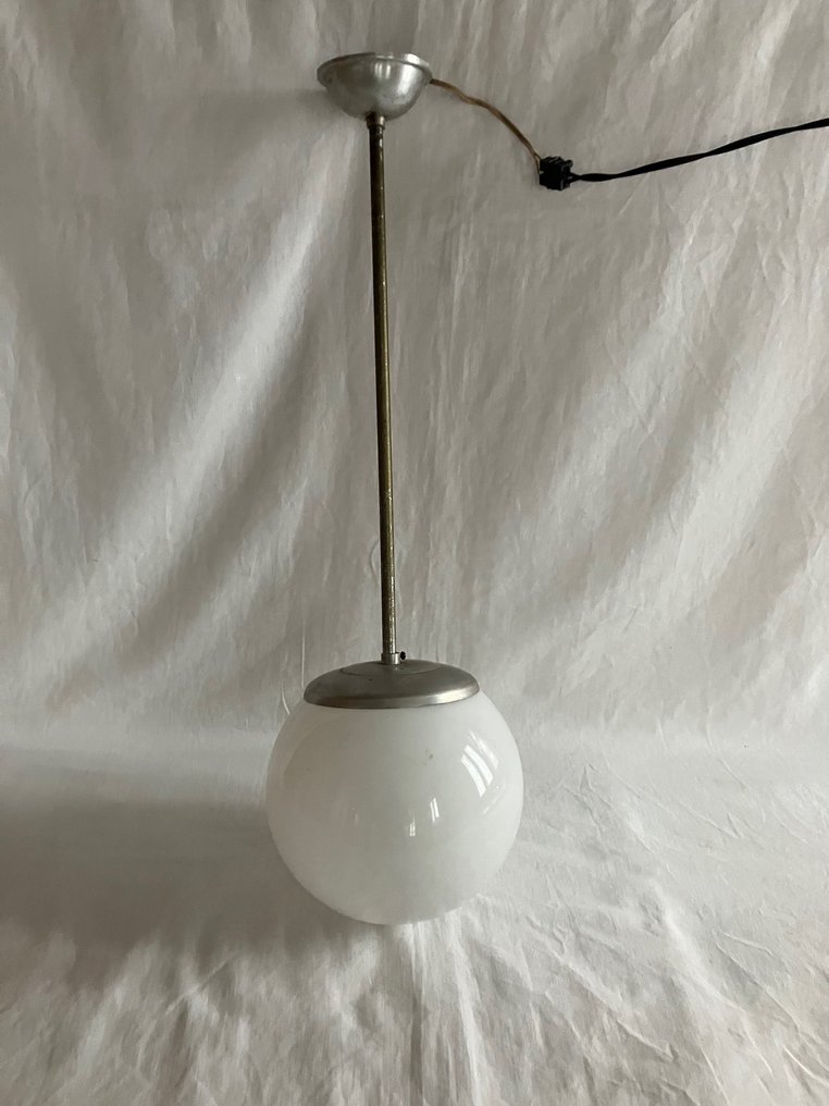 吊灯 - 乳白色玻璃 #1.0