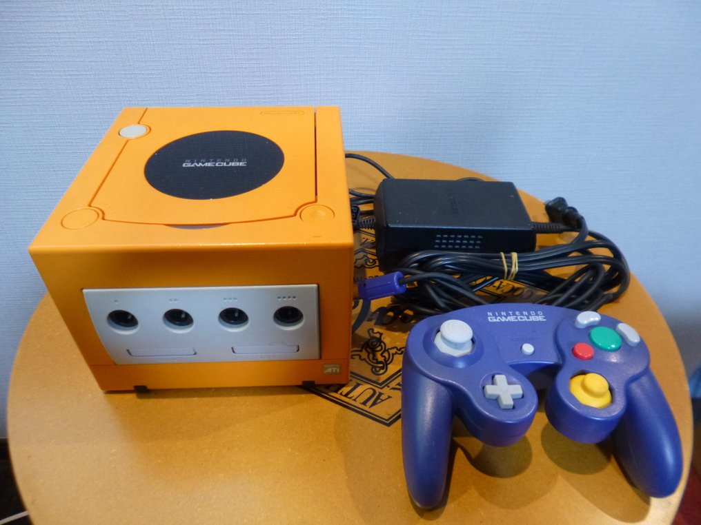 Nintendo - Gamecube - Nintendo GameCube Orange Japanese Version - Video game console #1.0