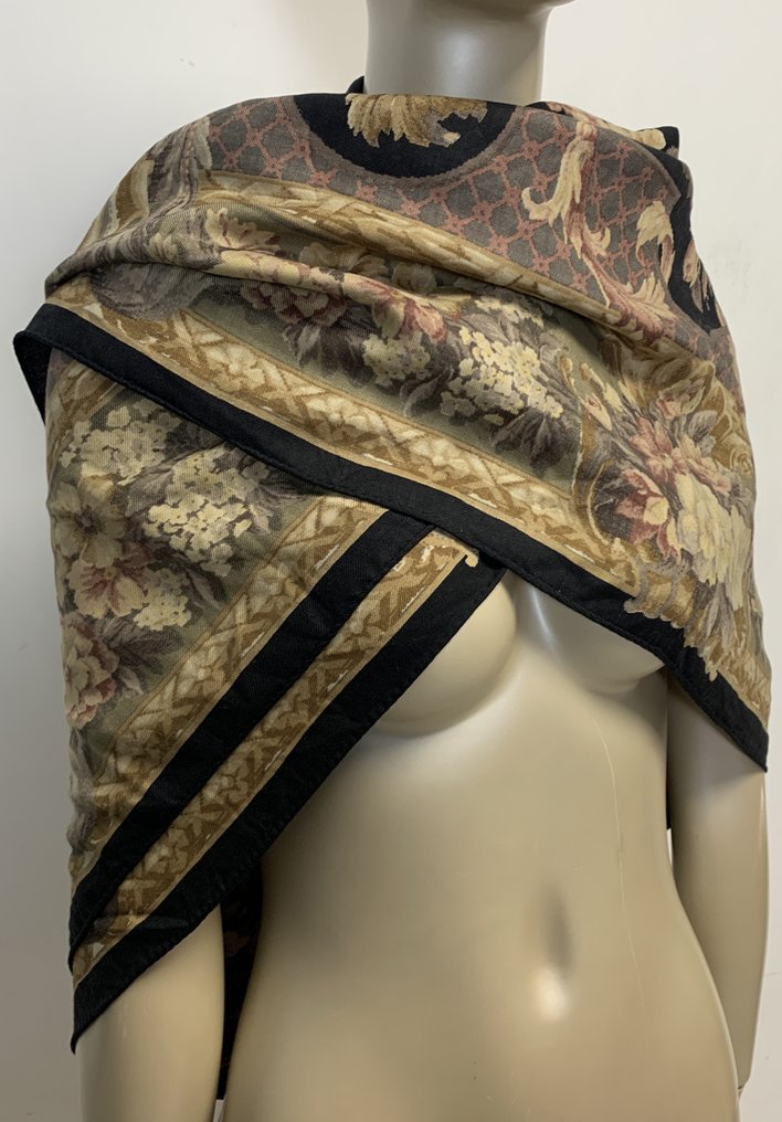 Etro - Monogramma Flora - Huivi #3.2