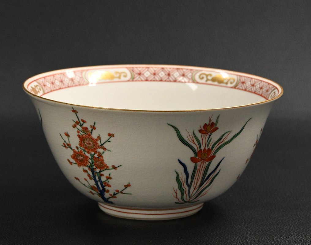 Μπολ - Very fine kutani peach and flower bowl, marked - including tomobako - Πορσελάνη #4.3