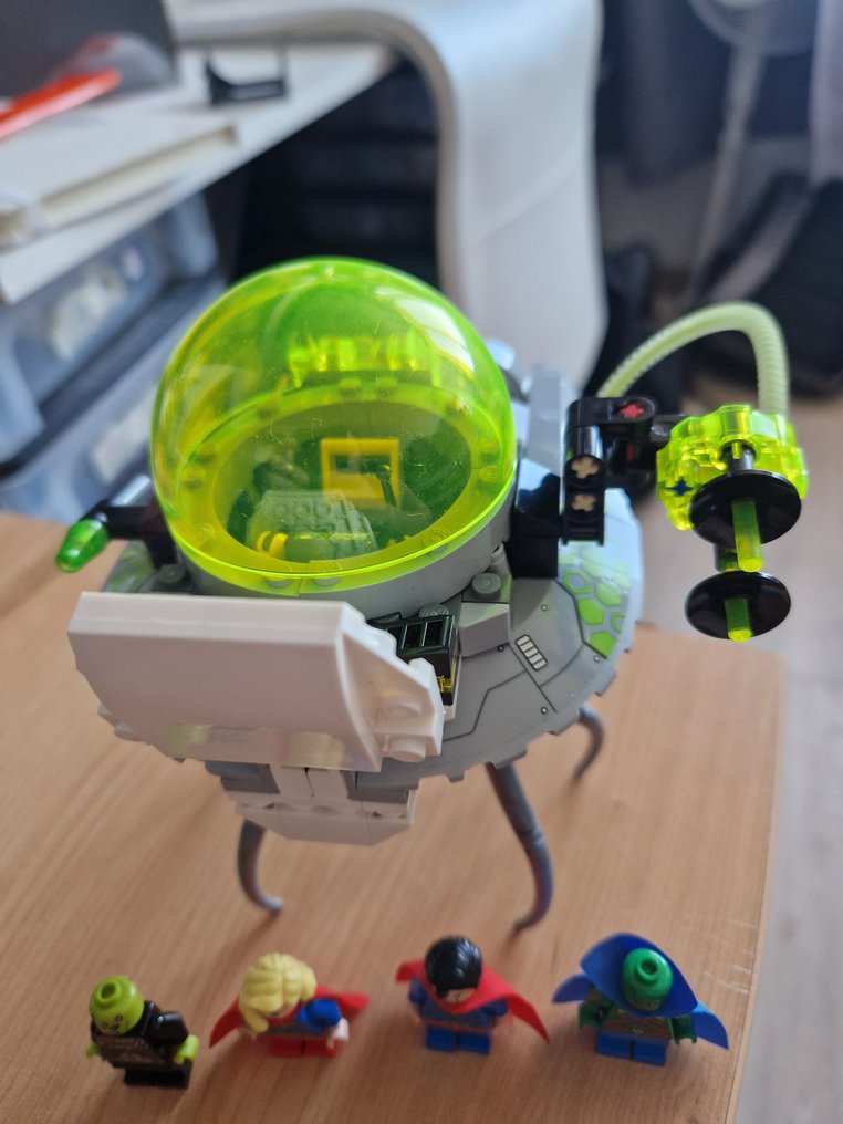 Lego Sæt - DC Comics - 76040 #1.0