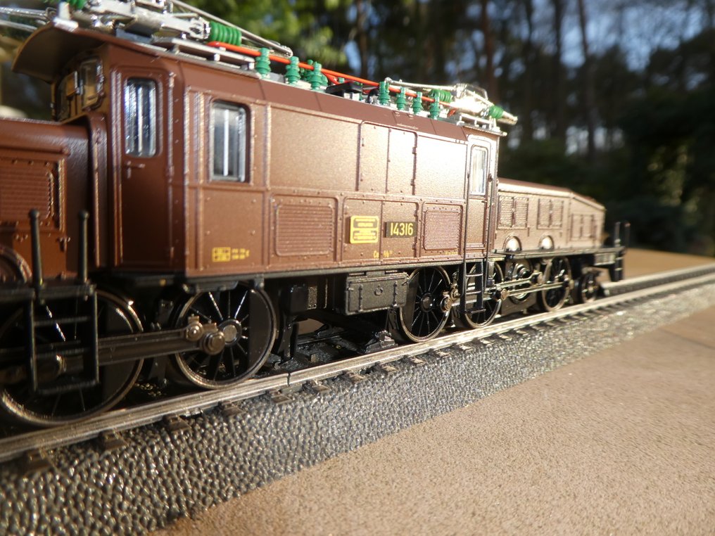 Märklin H0 - 39561 - Ηλεκτροκίνητη ατμομηχανή (1) - Ηλεκτροκίνητο Ce 6/9 III, Ελβετικό Κροκόδειλο - SBB-CFF #2.1