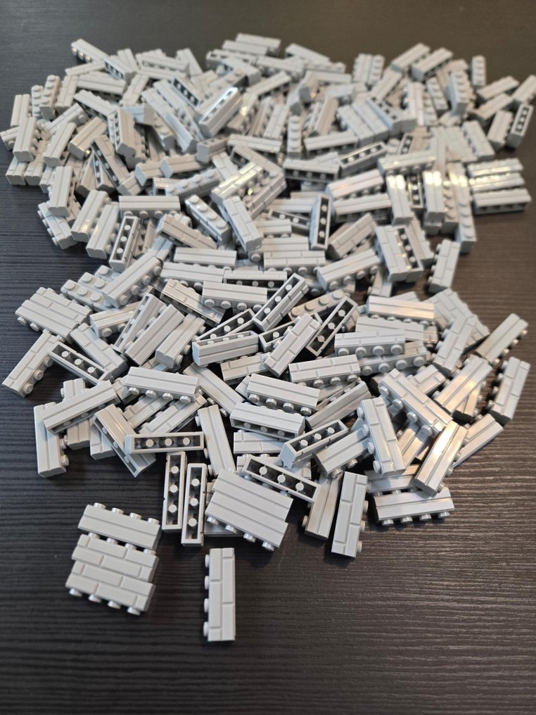 Lego - Spielzeug New Brick Modified 1 x 4 with Masonry Profile Light Bluish Gray 300pcs #1.0