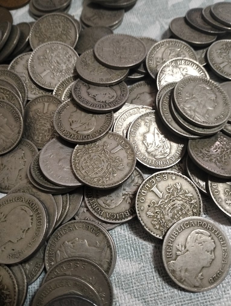 Πορτογαλία. Republic. 4200 gr de moedas  (χωρίς τιμή ασφαλείας) #1.0