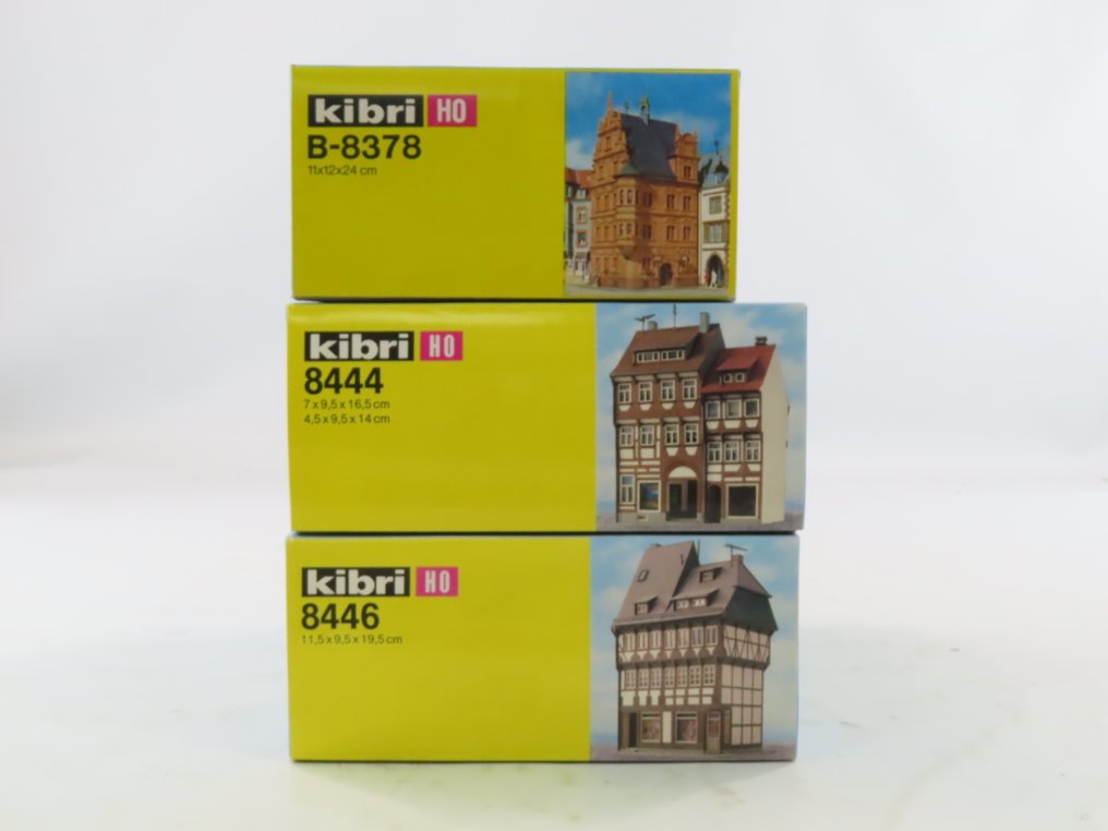 Kibri H0 - B-8378/8444/8446 - Kituri de construit machete tren (3) - 3 seturi de construcție pentru clădiri vechi din oraș #3.2