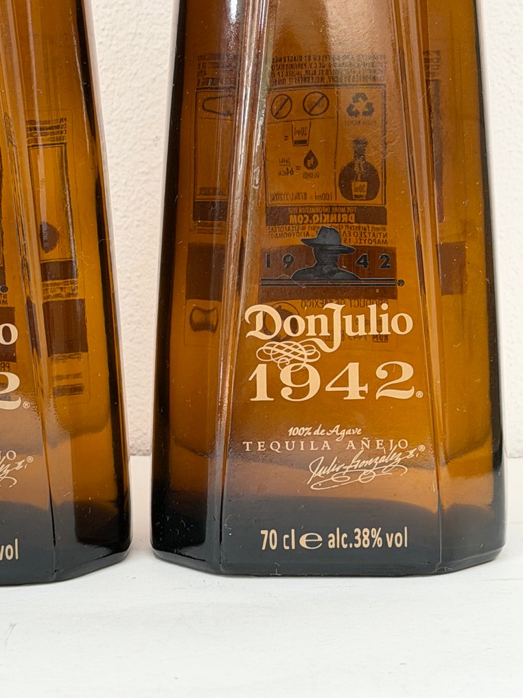 Don Julio - 1942 Añejo - 70 cl - 2 flaskor #3.2