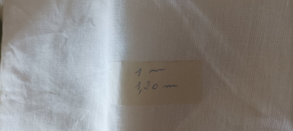 Excellent batch of 10 new pieces, in linen. - Textile (10)  - 0 cm - 0 cm - No reservation #3.2