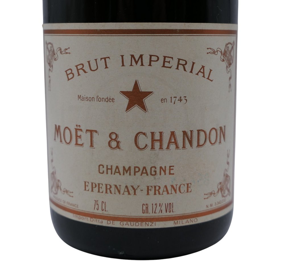 Moët & Chandon, Champagne Brut Imperial - Épernay Brut - 2 Pullo (0.75L) #3.2