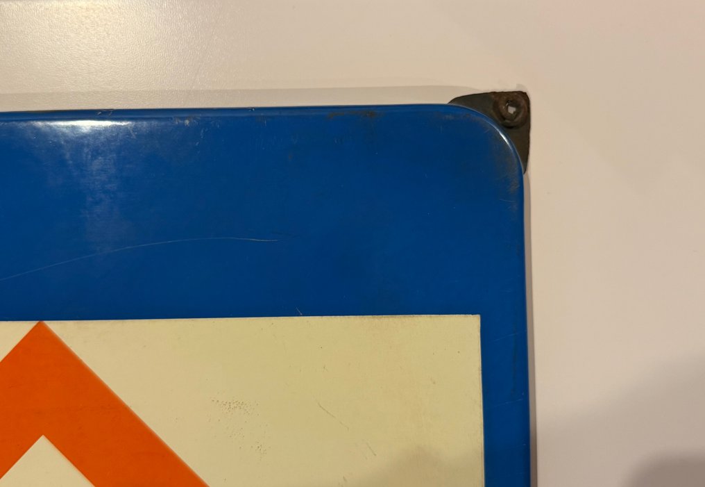 BIPAVER - Specialist International BIPAVER Email Shield - Enamel plate - Enamel #3.2