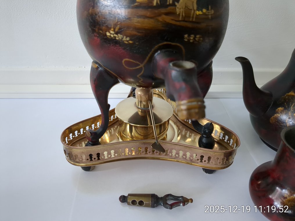 C.Kurtz & Co - Coffee and tea service (3) - Tin - Coffee, teapot & cream jug #2.1