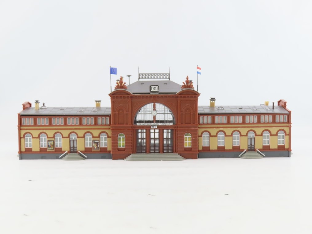 Faller H0 - 110115 - Model train buildings (1) - Station 'Mittelstadt' #3.2