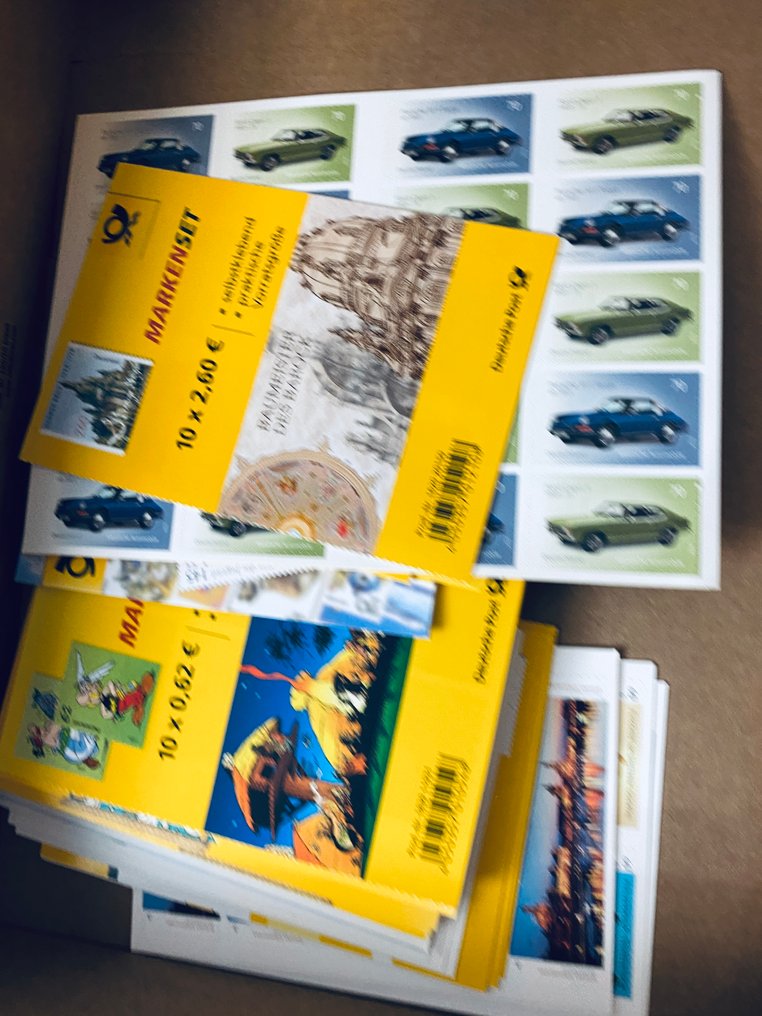 Κόσμος  - Μέρος των αξιόπιστων αυτοκόλλητων γραμματοσήμων Γερμανίας περίπου 1000,00 € #4.3