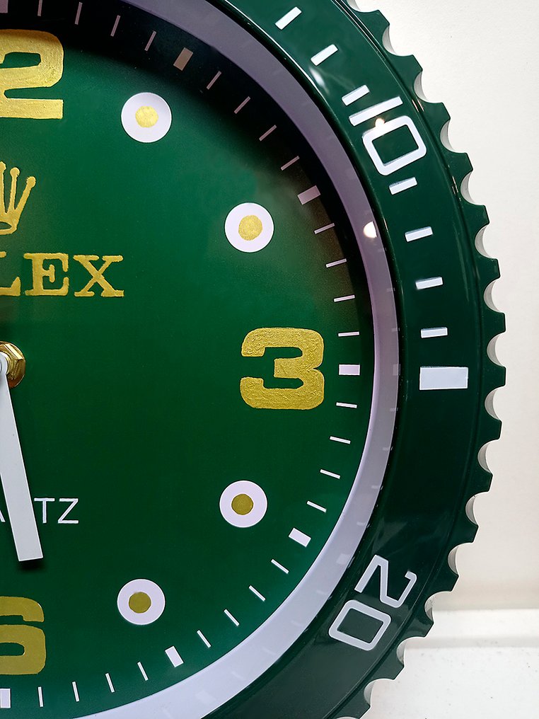 ELBé - Horloge murale customisé à la main #4.3