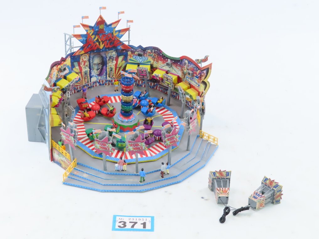 Faller H0 - 440 - Machete tren (1) - Atractie de carnaval 'Break Dancer' cu 2 case de bilete. #2.1