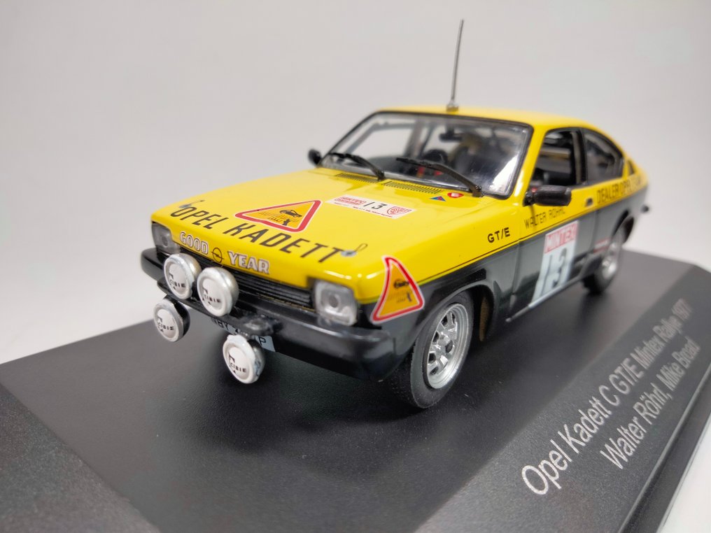Replicars 1:43 - Αγωνιστικό αυτοκίνητο μοντελισμού - Opel Kadett C GT/E #13 - Röhrl, Broad (1977) - Mintex Rallye #1.0