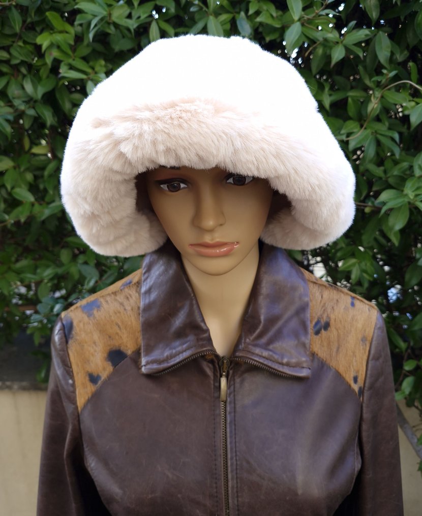 Artisan Furrier - Καπέλο (1) - Δέρμα αρνιού, Τσιντσιλά Ρεξ #1.0