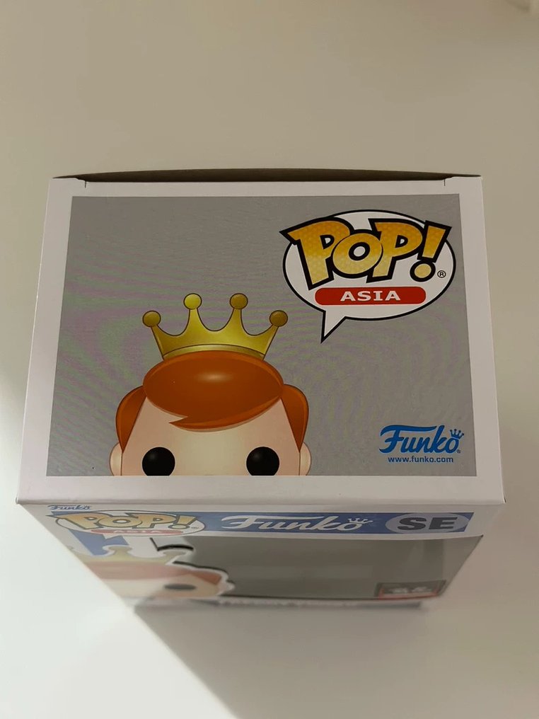 The Funko Pop! Asia series "Freddy Funko as an MMC Spaceship Crew Member" is a Pop! Asia exclusive - Φιγούρα - Freddy Funko - Vinyl #3.2