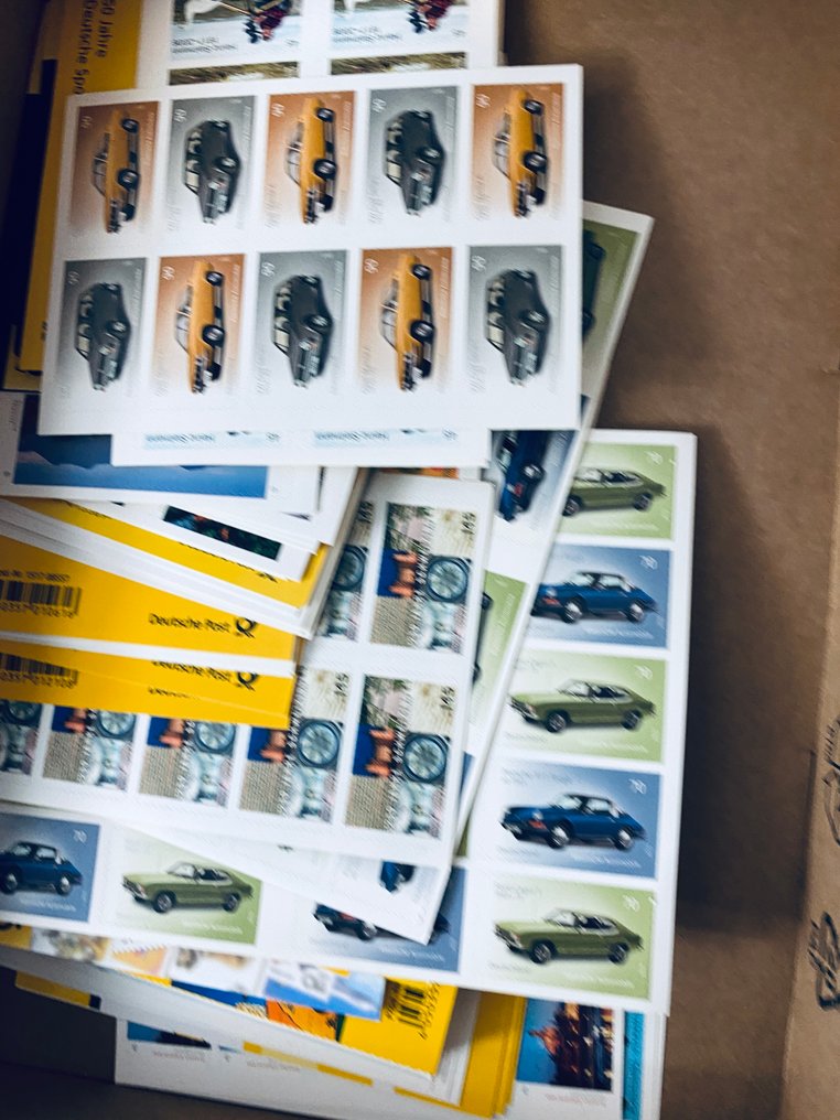 Κόσμος  - Μέρος των αξιόπιστων αυτοκόλλητων γραμματοσήμων Γερμανίας περίπου 1000,00 € #2.1