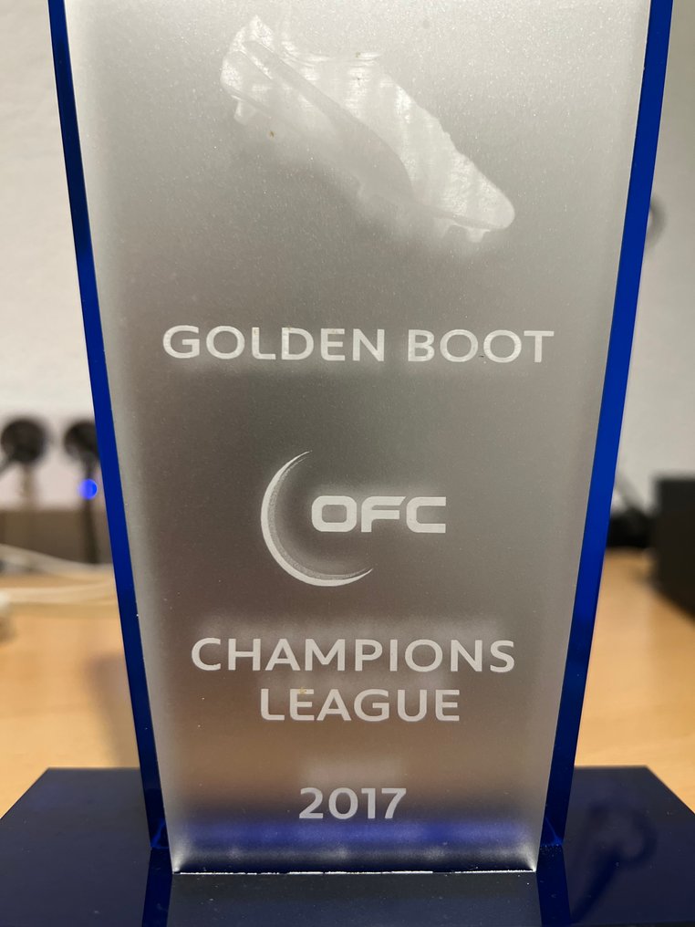 OFC Champions League - Ryan De Vries - 2017 - Sportstrofé  #2.1