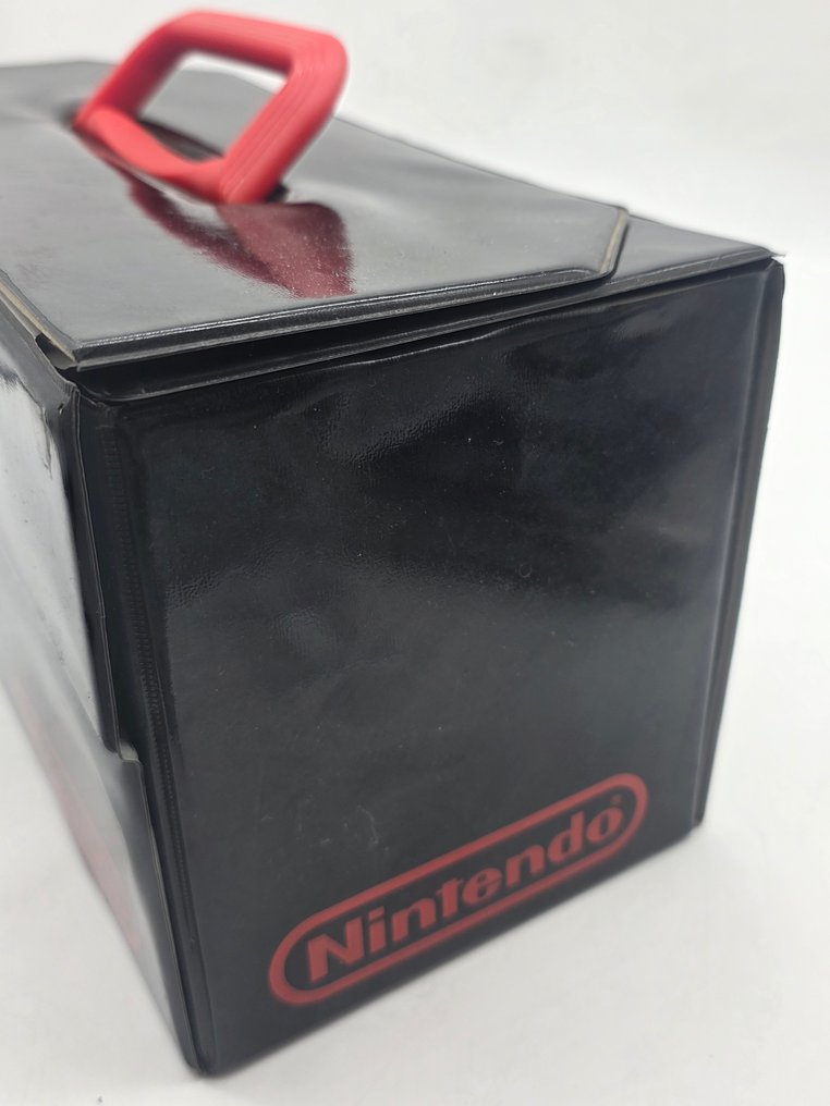 Nintendo - Snes - Nintendo / nes / 8-BIT - Official Nintendo Version - "Forty four"Game Carrier Case - 1991 - Video game merchandise - In original box #3.2