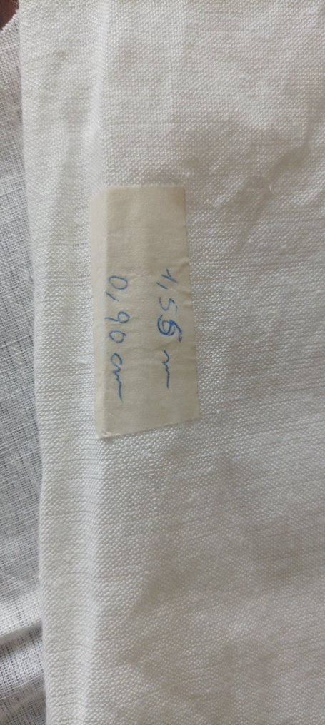 Excellent batch of 8 new pieces, in linen. - Textile (8)  - 0 cm - 0 cm - No reservation #4.3