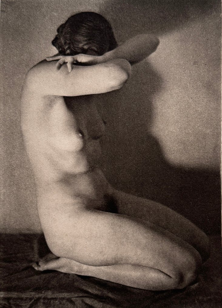 Laure Albin-Guillot (1879-1962) - Nu, 1946 #1.0