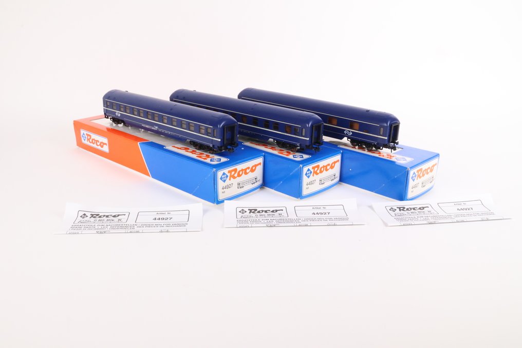 Roco H0 - 44927 - Machetă tren transport călători (3) - WLABmh vagoane de dormit - NS #2.1