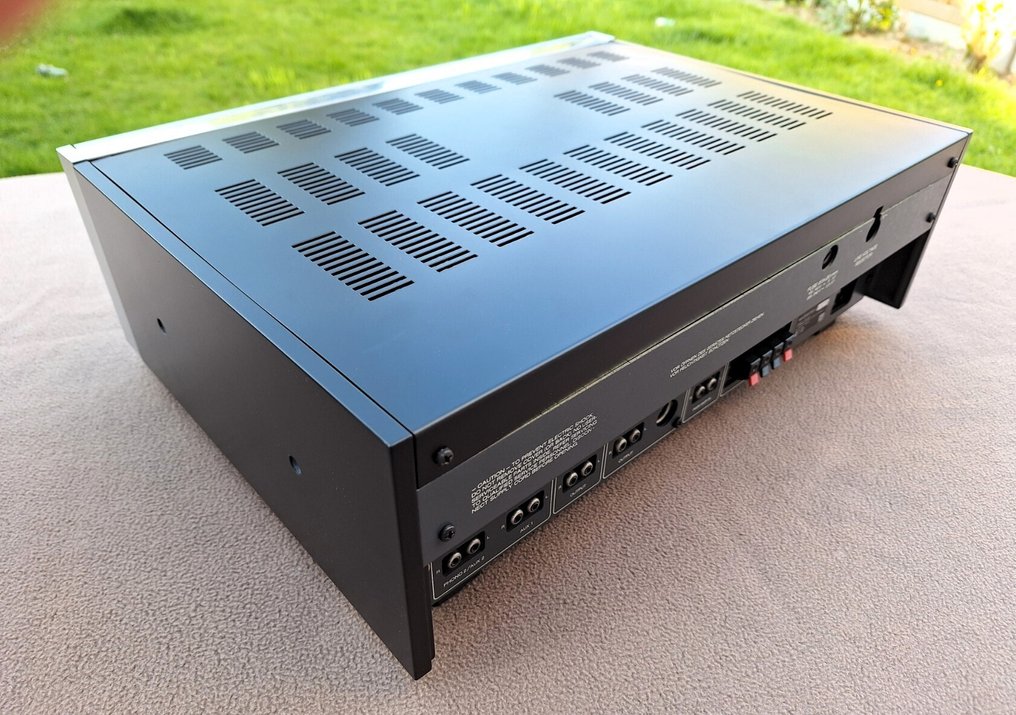 Revox - B750MKII 固態立體聲擴大機 #4.3