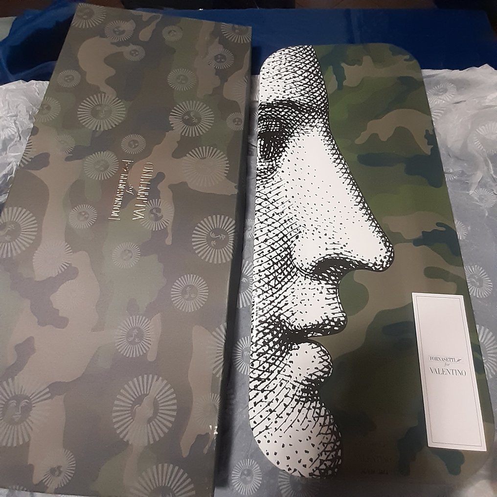 Διακοσμητικός δίσκος - Fornasetti - Περιορισμένη έκδοση - Ιταλία - Fornasetti για Valentino #1.0