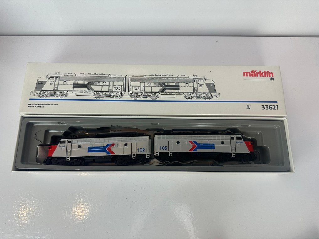 Märklin H0 - 33621 - Μονάδα τρένου (1) - Διπλό πετρελαιοκίνητο τρένο EMD F7 - Amtrak #1.0