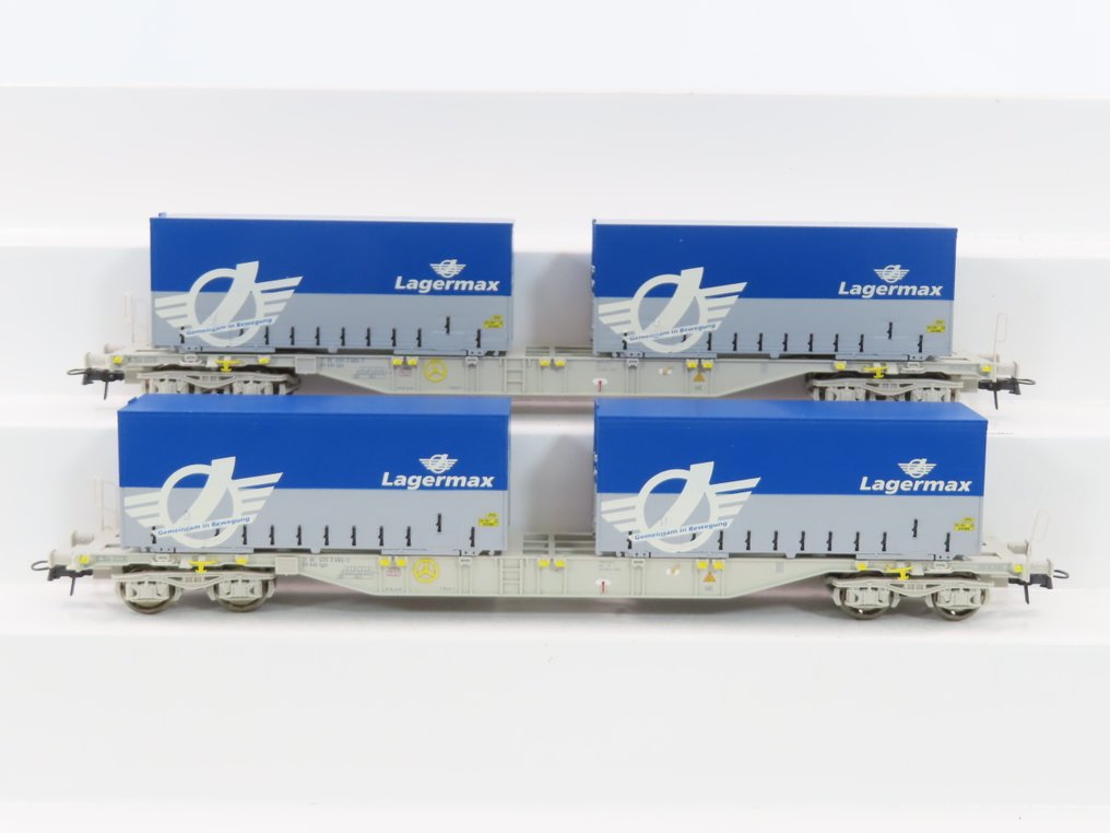 Roco H0 - 66622 - 模型貨運火車 (2) - 2台四轮集装箱运输车，带货物和印有“Lagermax”的标识 - Privaat, AAE #1.0