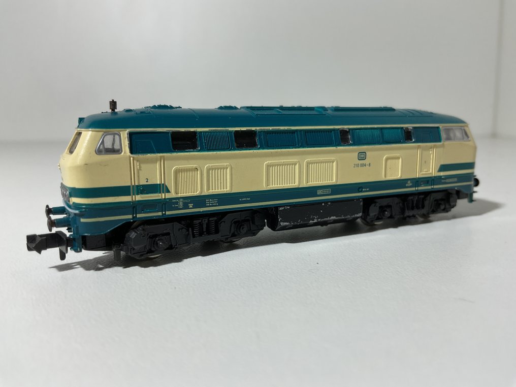 Fleischmann N - 7233 - Locomotivă machetă tren (1) - BR 210 004 8 - DB #2.1