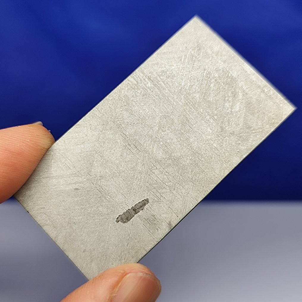 Gibeon Iron Meteorite (Namibia, 1836) Slice -Widmanstätten-Muster- - 30.2 g #4.3