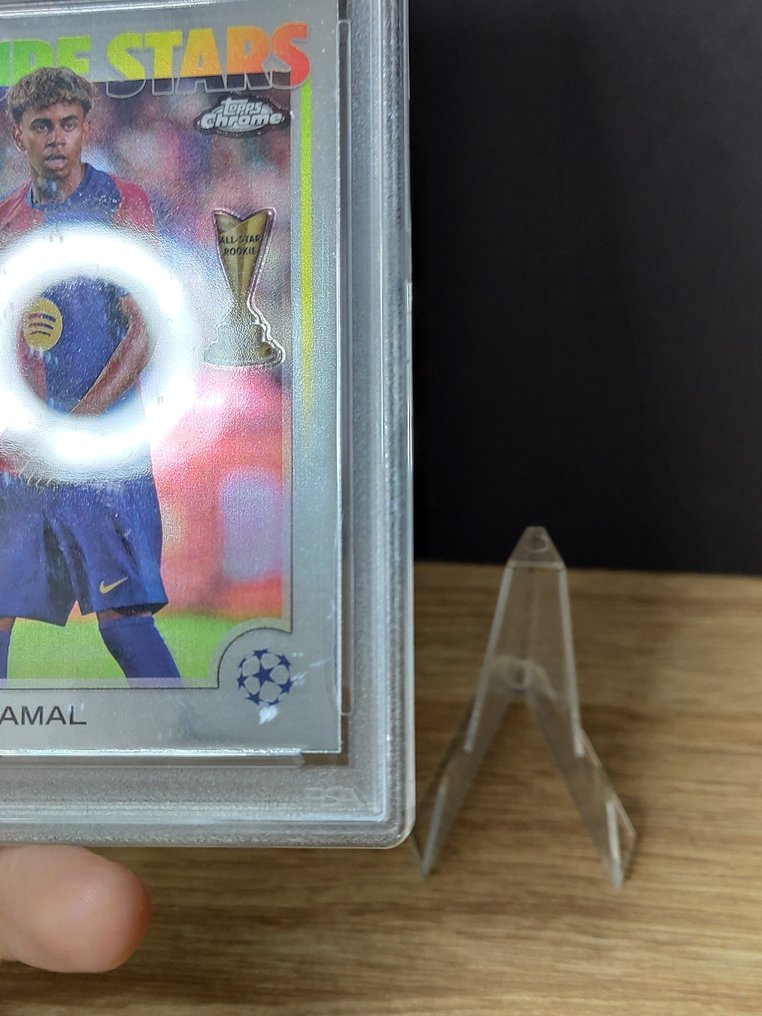 2024/25 Topps Chrome UCC Lamine Yamal Future Stars - PSA 10 Graded card #4.3