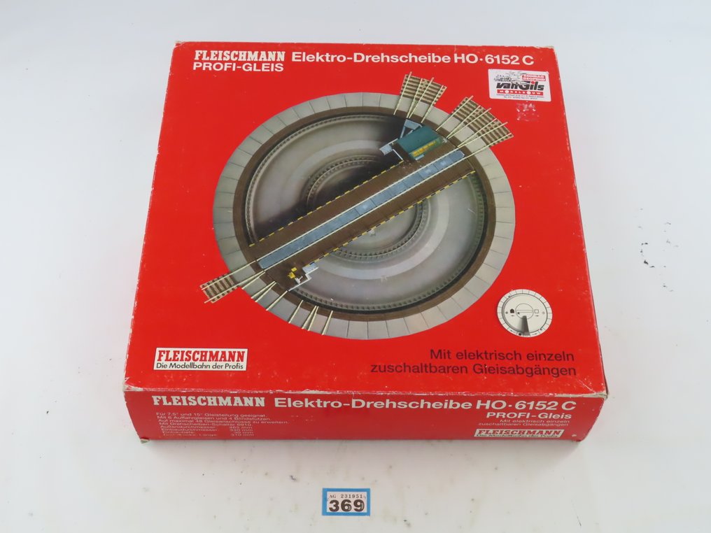 Fleischmann H0 - 6152C - Model train tracks (1) - Electric turntable with 5 input/output Profi rails. #2.1