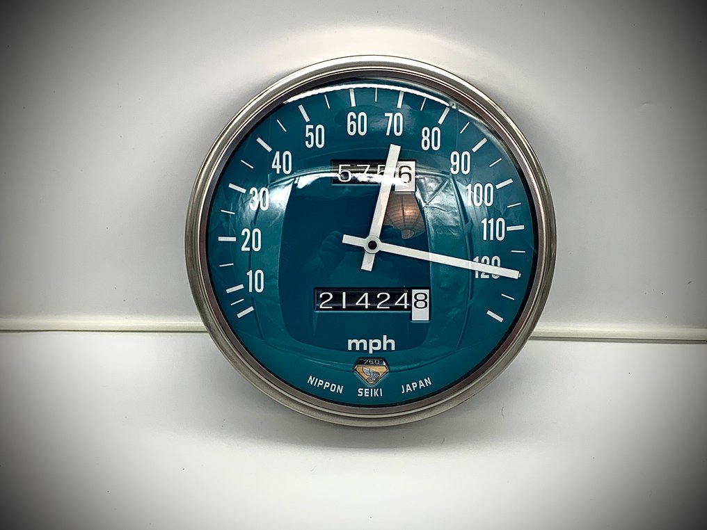 Honda CB 750 – Ρολόι τοίχου σε στυλ ταχύμετρου – Χειροποίητη τέχνη μοτοσικλέτας – από την -  Vintage Μέταλλο, Γυαλί, Πλαστικό - 2010-2020 - Ρολόι τοίχου Honda CB750 #1.0