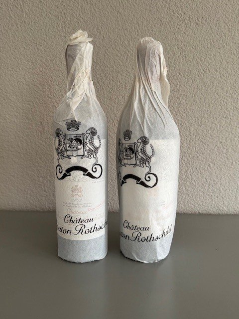 2002 Château Mouton Rothschild - Bordeaux, Pauillac 1er Grand Cru Classé - 2 Pullot (0.7 L) #1.0