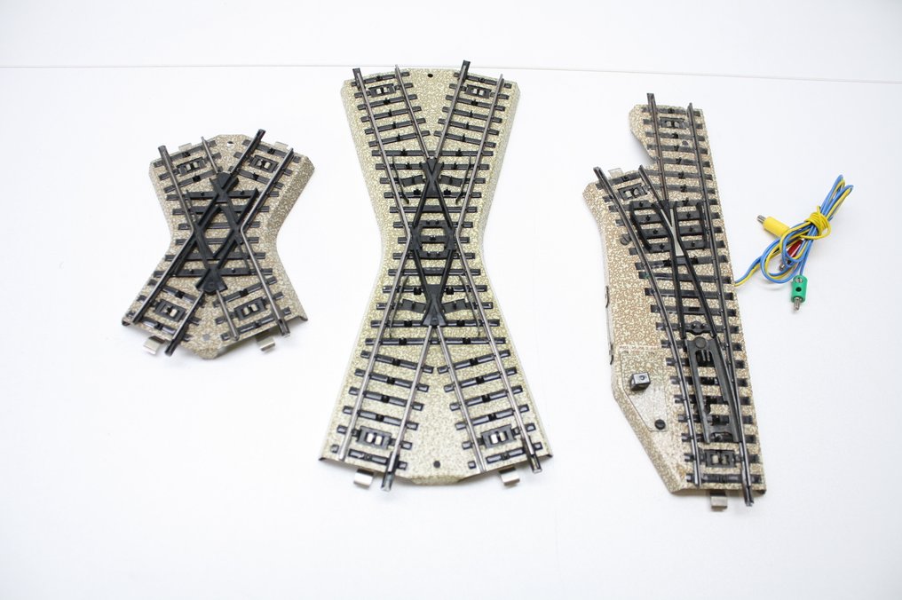 Märklin H0 - Modelltogspor (15) - 15 stk. M-spor Rails + 3-spors (vintage) Wissels #1.0