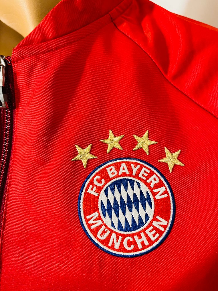 拜仁慕尼黑 - 德国足球联盟 - 2015 - 足球衫 #1.0