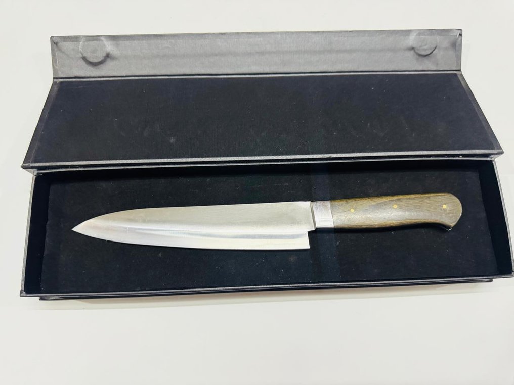 厨刀 -  日本蔬菜刀（080） - 钢少钢，自然木柄带盒 - 日本 - 日本的蔬菜刀 #3.2