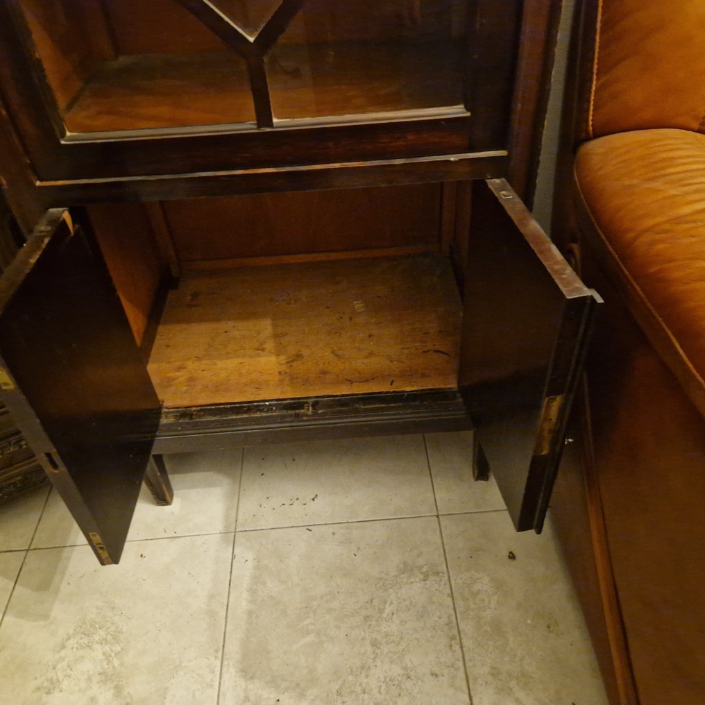 Armário com vitrine - Madeira, Vidro #3.2