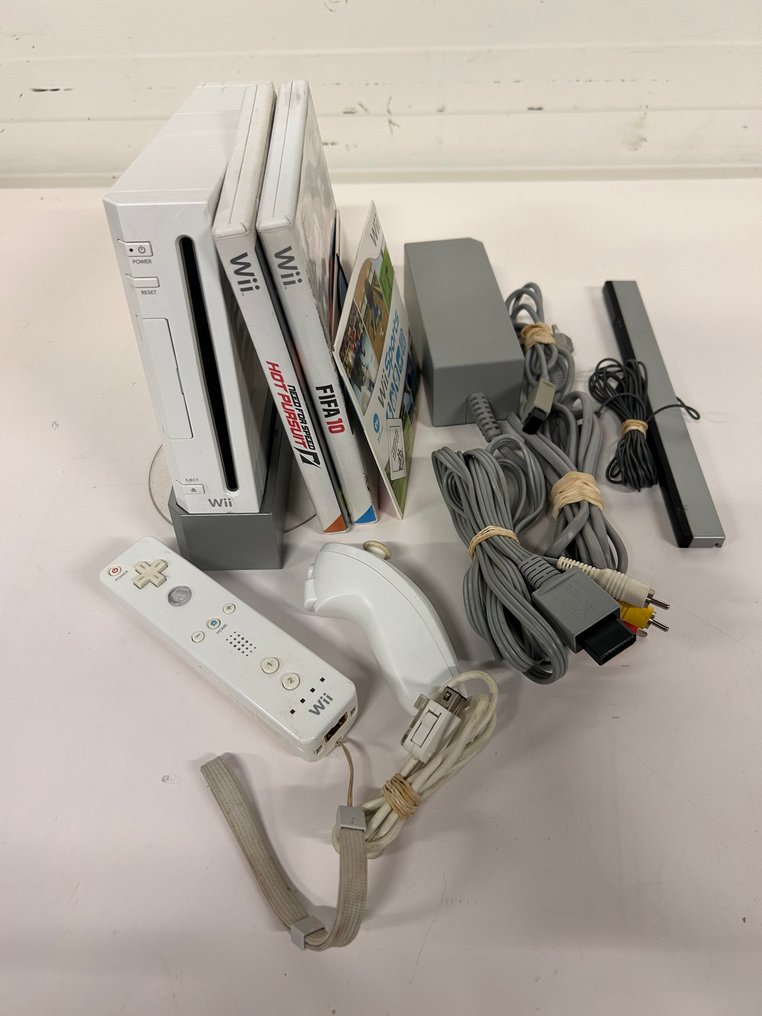 Nintendo - Wii - Wii - Video game console #1.0